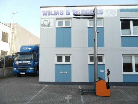Hochhubwagen 2006  Still EGV 14 - Initialhub - Triplex - wenig Stunden (9)