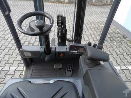 Elektrisk- 3 hjul 2009  Jungheinrich EFG 216 K - Voll-Freihub (10)