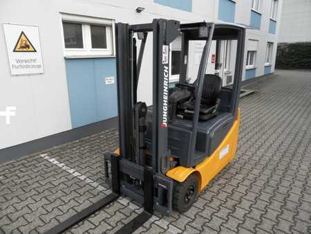 Elektrisk- 3 hjul 2009  Jungheinrich EFG 216 K - Voll-Freihub (2)