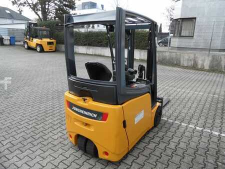 Elektrisk- 3 hjul 2009  Jungheinrich EFG 216 K - Voll-Freihub (4)