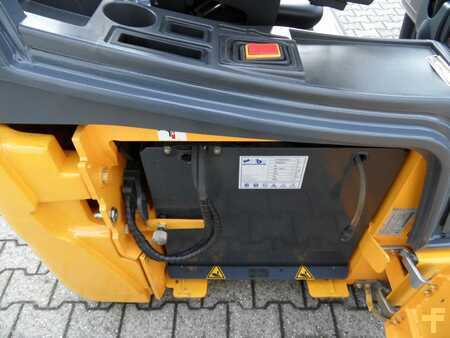 Elektrisk- 3 hjul 2009  Jungheinrich EFG 216 K - Voll-Freihub (8)