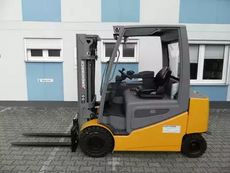 4-wiel elektrische heftrucks 2018  Jungheinrich EFG 425 - Freisichtmast - 4. Funktion (1)