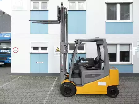 4-wiel elektrische heftrucks 2018  Jungheinrich EFG 425 - Freisichtmast - 4. Funktion (5)