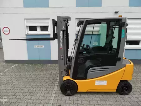 Elektro 4 Rad  Jungheinrich EFG 320 - Kabine mit Heizung - Freihub (4)