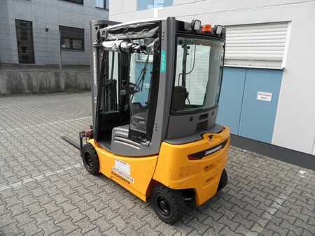 Elektromos 4 kerekű 2022  Jungheinrich EFG 318k - Triplex - Halbkabine - Baujahr 2022 (3)