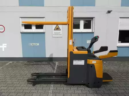 Ruční vysokozdvižný vozík 2015  Jungheinrich ERD 220 - NEUE Batterie - Plattform klappbar (6)