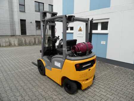 Wózki gazowe 2017  Jungheinrich TFG 316 - Triplex - wenig Stunden (3)