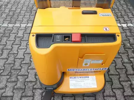 Gerbeurs 2015  Jungheinrich EJC 214z - Initialhub (Basishub) - 5,35 m Triplex (7)