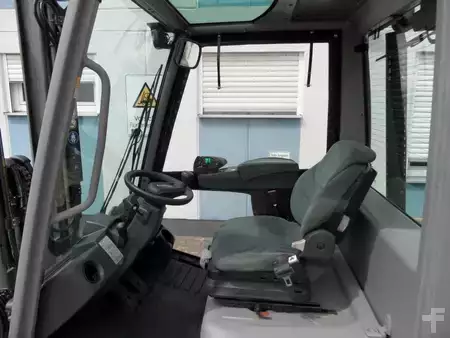 Treibgasstapler  Jungheinrich TFG 430s - Freihub - wenig Stunden (6)