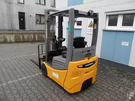 Elektro tříkolové VZV 2019  Jungheinrich EFG 213 - Freihub - wenig Stunden (3)