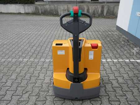 Nízkozdvižný vozík 2016  Jungheinrich EJE 220 - NEUE Batterie - wenig Stunden (6)