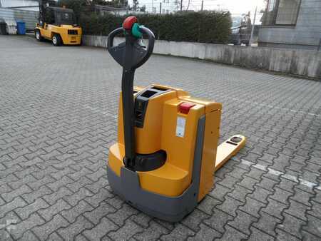 Lavtløftende truck 2016  Jungheinrich EJE 220 - TOP-Batterie - wenig Stunden (5)