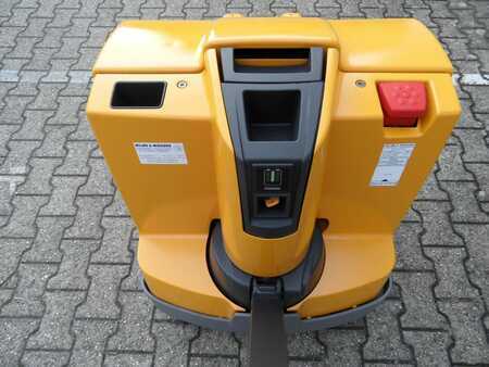 Lavtløftende truck 2016  Jungheinrich EJE 220 - TOP-Batterie - wenig Stunden (8)