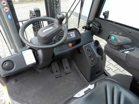 Dieseltruck 2019  Jungheinrich DFG 425s - Triplex - Kabine mit Heizung (10)