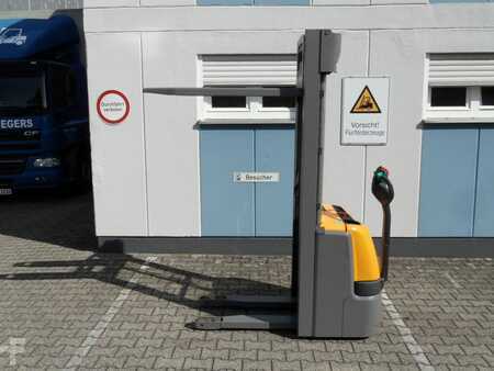 Hochhubwagen  Jungheinrich EJC 110 - Voll-Freihub - Baujahr 2020 (6)