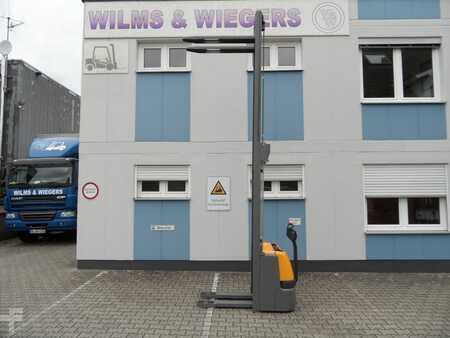 Hochhubwagen  Jungheinrich EJC 112 - Baujahr 2022 - wenig Stunden! (8)