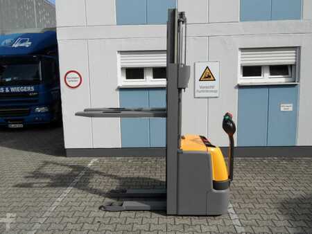 Hochhubwagen  Jungheinrich EJC 216 - Baujahr 2019 - nur 256 Stunden! (7)