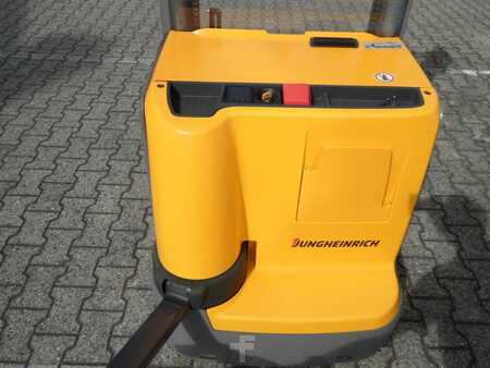 Hochhubwagen  Jungheinrich EJC 216 - Baujahr 2019 - nur 256 Stunden! (9)