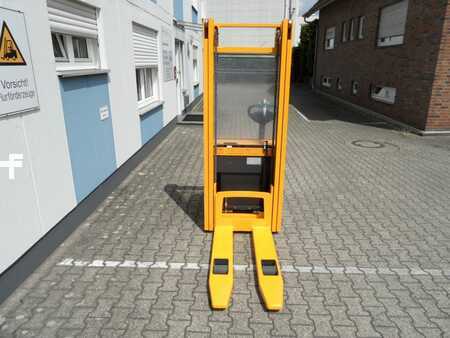 Hochhubwagen  Jungheinrich EJC 216 - Batterie BJ 2023 - aufgearbeitet! (6)