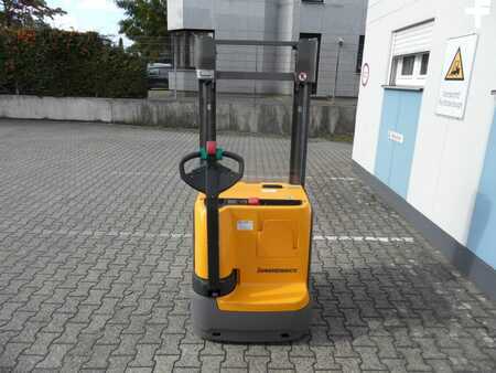 Ruční vysokozdvižný vozík 2019  Jungheinrich EJC 214 - Baujahr 2019 - nur 805 Stunden (5)