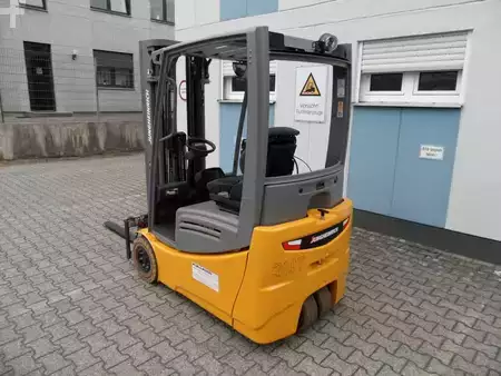 Elektro 3 Rad  Jungheinrich EFG 216k - neue Batterie - Triplex (3)