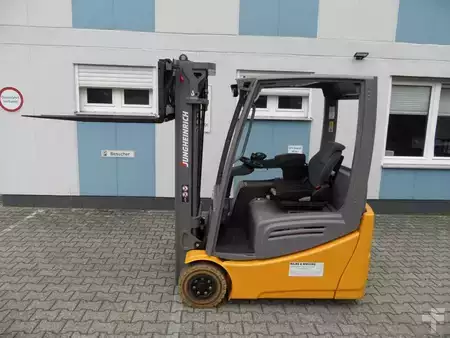 Elektro 3 Rad  Jungheinrich EFG 216k - neue Batterie - Triplex (4)