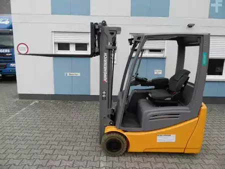 Elektro 3 Rad 2018  Jungheinrich EFG 216k - neue Batterie - Triplex (4)