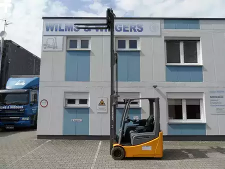 Elektro 3 Rad 2018  Jungheinrich EFG 216k - Batterie NEU - Triplex (5)