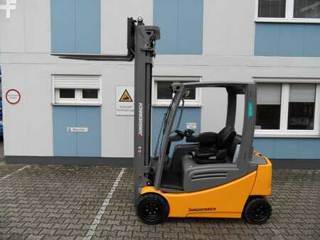 Sähkö - 4 pyör 2025  Jungheinrich EFG 320 - DEMO - BJ 2025 - Triplex 6,5 m (7)