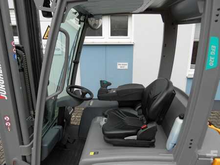 Sähkö - 4 pyör 2025  Jungheinrich EFG 320 - DEMO - BJ 2025 - Triplex 6,5 m (9)