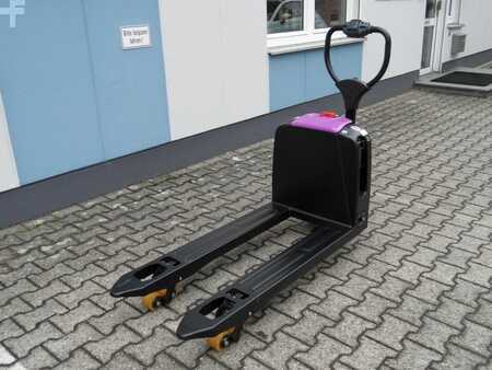 Niederhubwagen 2025  Jungheinrich anton PTL 1.5 - Neugerät! (4)