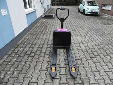 Niederhubwagen 2025  Jungheinrich anton PTL 1.5 - Neugerät! (7)