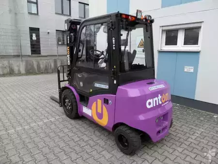 Elektro 4 Rad 2025  Jungheinrich AntOn CBH 3.0 - Triplex - Kabine - NEU! (3)