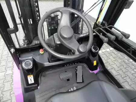 Elektro 4 Rad 2025  Jungheinrich AntOn CBH 3.0 - Triplex - Kabine - NEU! (7)