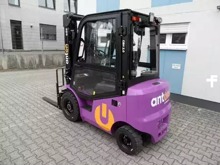 Elektro 4 Rad 2026  Jungheinrich AntOn CBH 2.0 - Triplex - Kabine - NEU! (3)