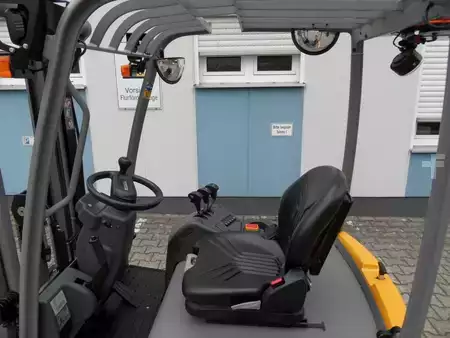 Elektryczne 3-kołowe 2020  Jungheinrich EFG 115 - unter 2 Meter Bauhöhe - Freihub (6)