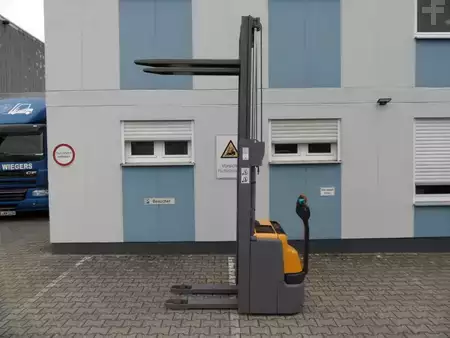 Stoccatori 2021  Jungheinrich EJC 216 - Baujahr 2021 - wenig Stunden (5)