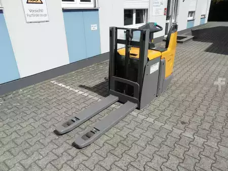 Ledestabler 2021  Jungheinrich ERD 220 - Doppelstock - Initialhub - Plattform (2)