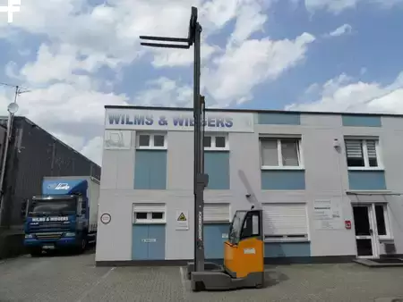 Retratil de 4 vias 2018  Jungheinrich ETV Q25 - wenig Stunden - Halbkabine- Mehrwege (5)
