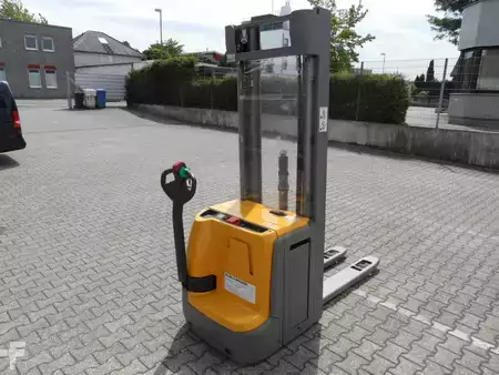Hochhubwagen  Jungheinrich EJC 214z - Initialhub - 5,35 m Triplex (9)