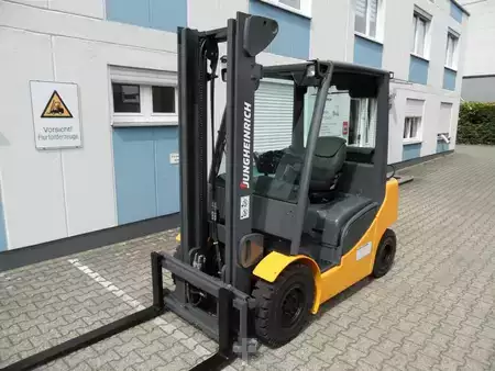 Empilhador a gás 2013  Jungheinrich TFG 425s - Front-Dach-Heckscheibe (2)