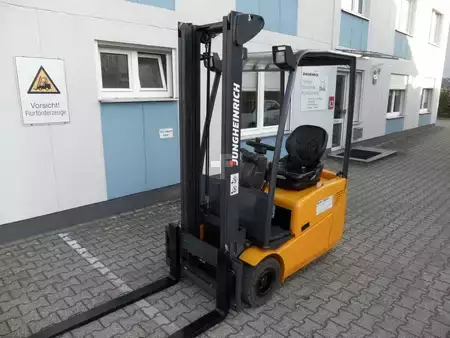 Elektro 3 Rad  Jungheinrich EFG 115 - Freisichtmast (2)