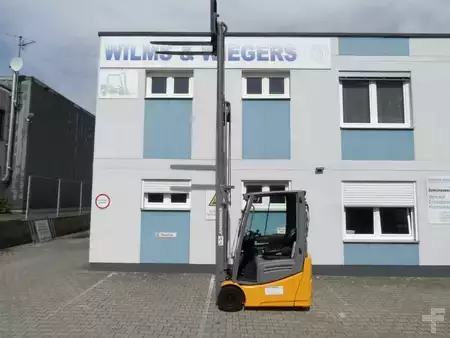 Elektro tříkolové VZV 2020  Jungheinrich EFG 215 - Triplex - Doppelpedal - wenig Stunden (5)