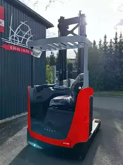 Chariots à mât rétractable 2023  Cesab R116 (1)