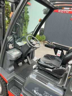 Treibgasstapler 2007  Nissan UD 02A25 (4)