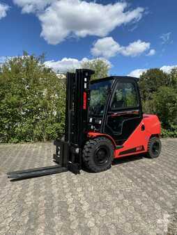 Empilhador diesel 2023  Manitou MI50 (1)