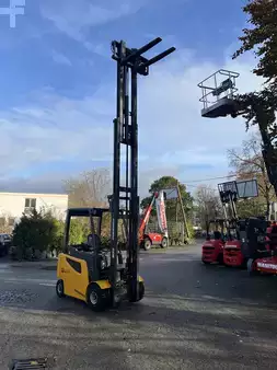 Elektrisk- 4 hjul 2014  Jungheinrich EFG 425 (2)