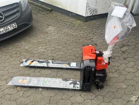 Lavansiirtovaunu 2026  EP Equipment F4 mit Stützrädern (10)