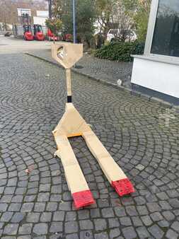 Kézi raklapemelő 2025  qteck OSE 2500 (6)