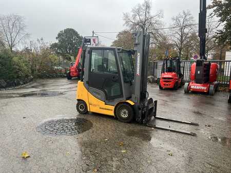 Diesel gaffeltruck 2017  Jungheinrich DFG 320s (1)